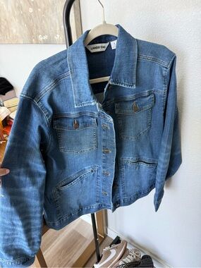 Lands' End Medium Blue Denim Jean Jacket